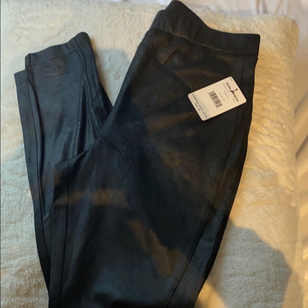 Free People Black Leggings Sz M Baggy